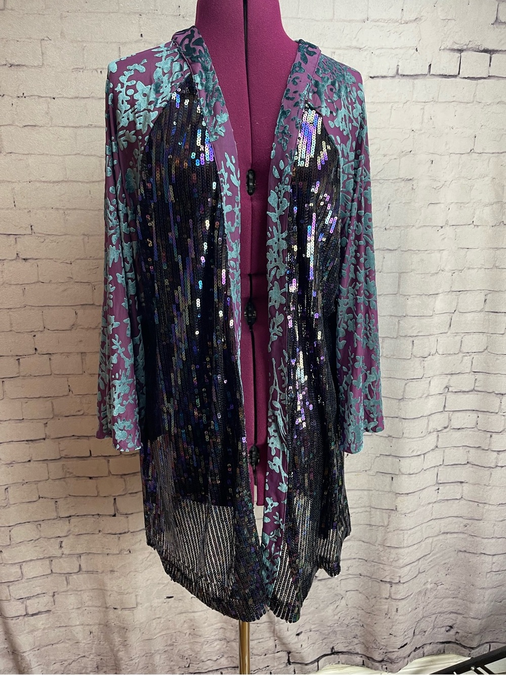 Origami by Vivien size XXL sequin duster cardigan